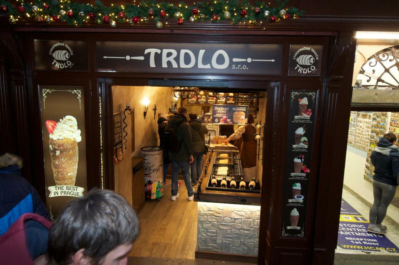 Carolinum * Praga